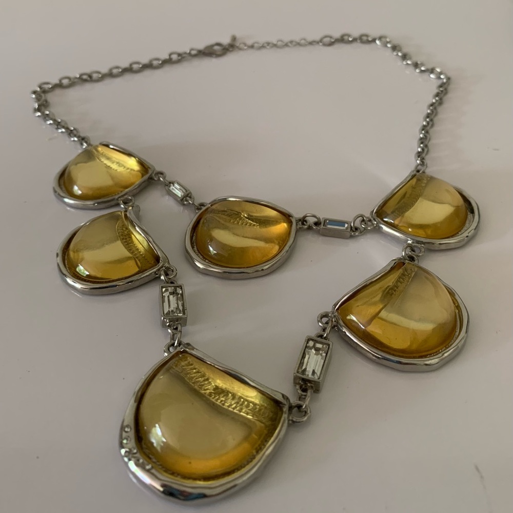Amber Apron Gemstones Necklace with Clear Front Quartz Crystals Connecting